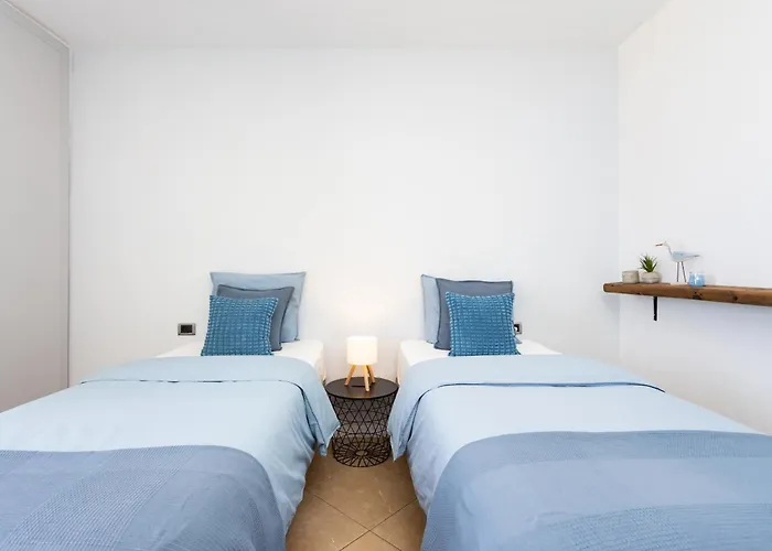 Casa Uamisun With Seaview & Pool Holiday home