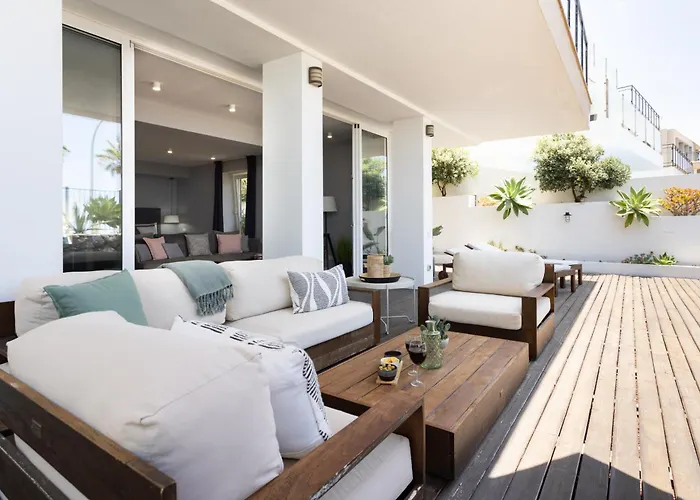 Holiday home Casa Uamisun With Seaview & Pool *