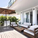 펜션 Casa Uamisun With Seaview & Pool *